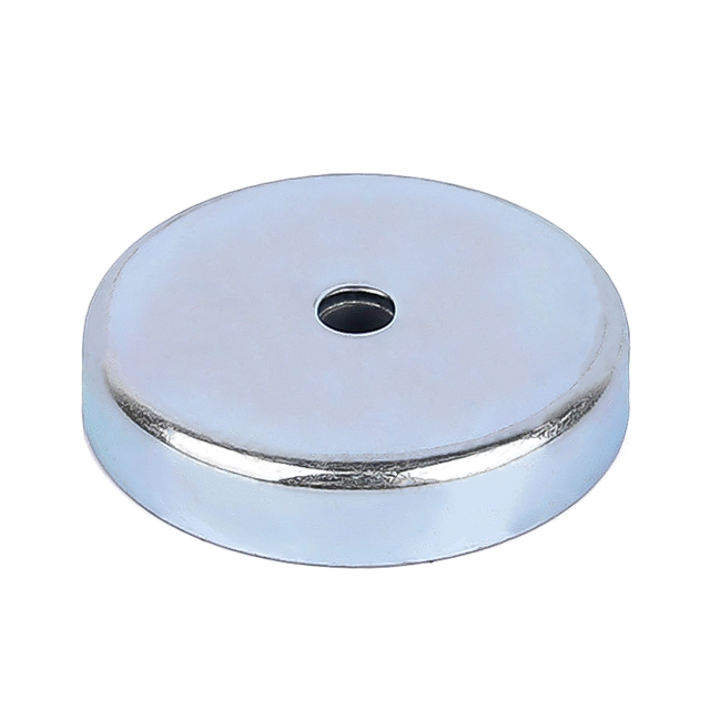 Aimant en pot en ferrite avec trou fraisé 